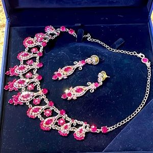 Vintage Chunky Rhinestone Necklace Set (Earrings)